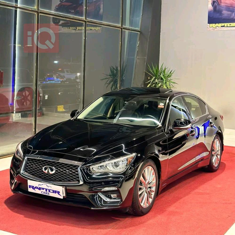 ئينفنتي Q50